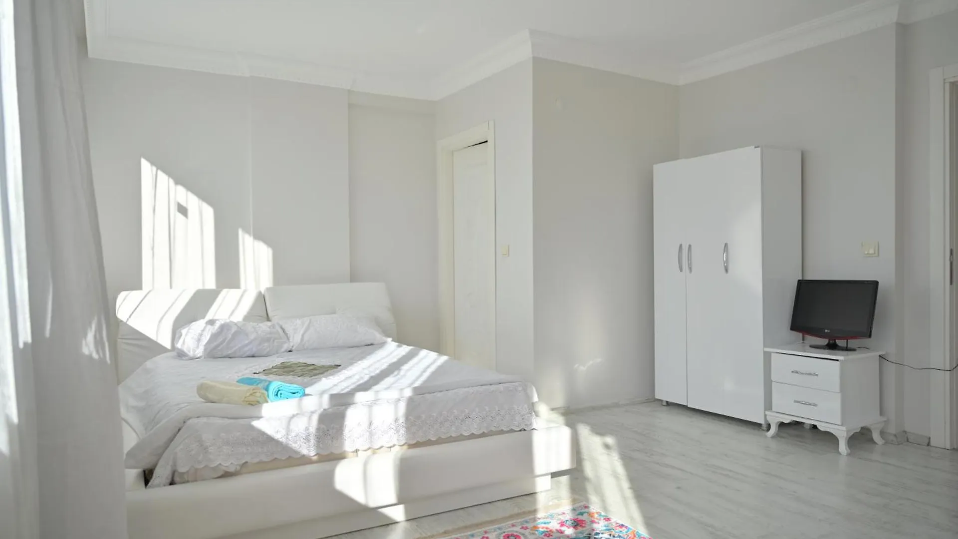 Orman Breakfast Hotel Is 6 Minutes Away From The Airport Arnavutkoy