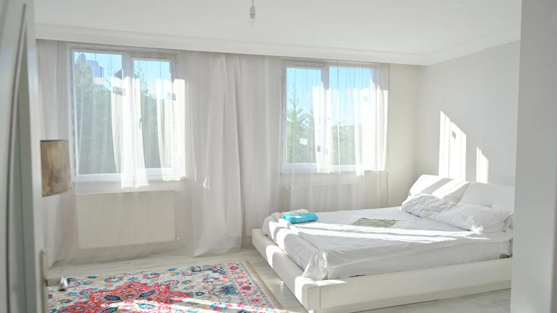 Orman Breakfast Hotel Is 6 Minutes Away From The Airport Arnavutkoy Bed & Breakfast