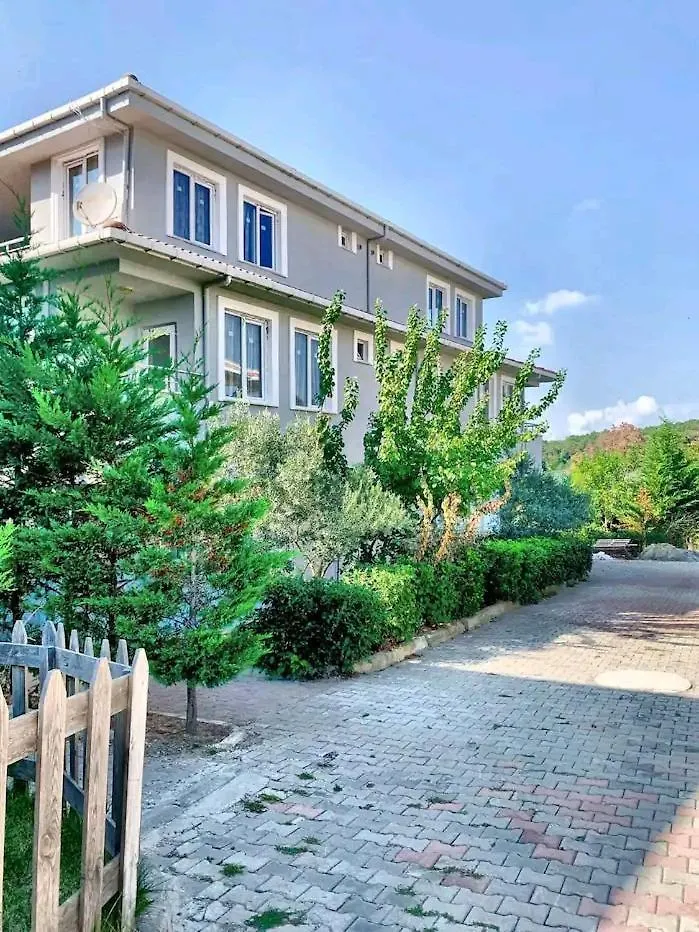 Orman Breakfast Hotel Is 6 Minutes Away From The Airport Arnavutkoy
