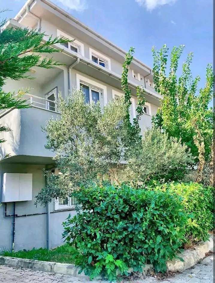 Orman Breakfast Hotel Is 6 Minutes Away From The Airport Arnavutkoy