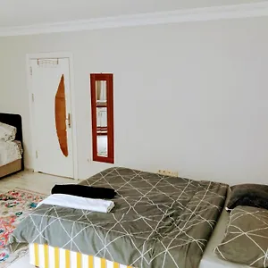 Lodge Orman Is 6 Minutes From The Airport, Arnavutkoy