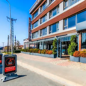 4* Hotel Med Airport